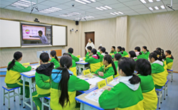 与清华大学合作远程教学平台投入使用-248.jpg